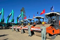 Gia Lai long trọng khởi công, khánh thành các công trình, dự án trọng điểm chào mừng Đại hội đại biểu toàn quốc lần thứ XIV của Đảng.