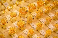 Tăng vọt 2,5 triệu đồng, vàng miếng tiến sát mốc 153 triệu đồng/lượng