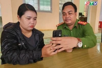 Công an xã Ia O hỗ trợ hơn 1.800 người dân đăng ký định danh điện tử mức độ 2