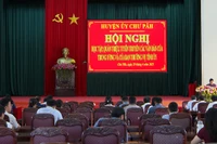 Cán bộ chủ chốt huyện Chư Păh học tập, quán triệt các văn bản của Đảng