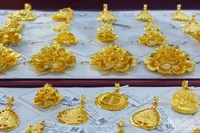Vàng miếng tiếp tục tăng thêm 1,8 triệu đồng mỗi lượng
