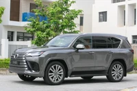 Lexus NX 250 Luxury 2022: Giá chỉ 1,2 tỷ đồng tại Việt Nam