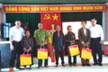 Trưởng Ban Tổ chức Tỉnh ủy Mai Việt Trung thăm, tặng quà gia đình chính sách