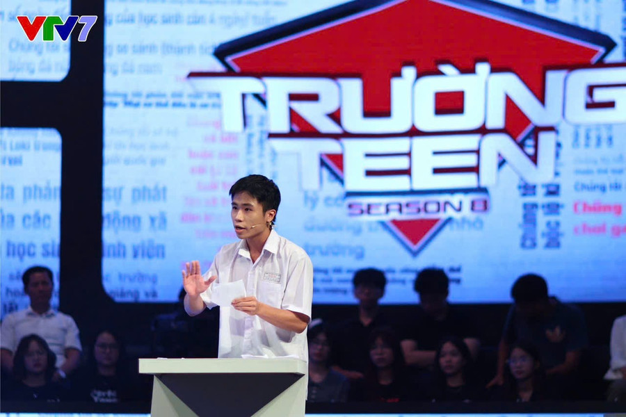 Trương Lê Gia Bảo thpt-chuyen-lequydon-quan-quan-truong-teen-2025-4.jpg