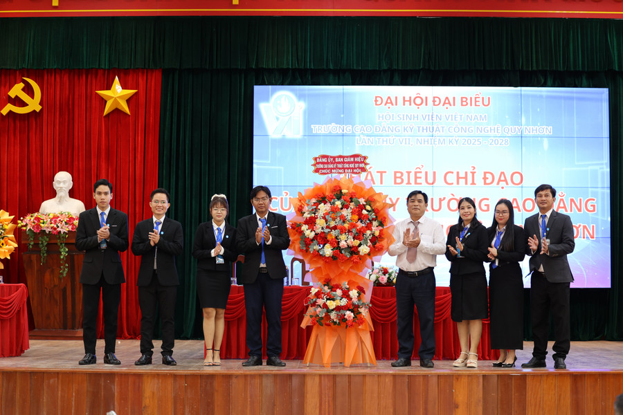dai-hoi-hoi-sinh-vien-truong-cd-ktcn-quy-nhon-2.jpg
