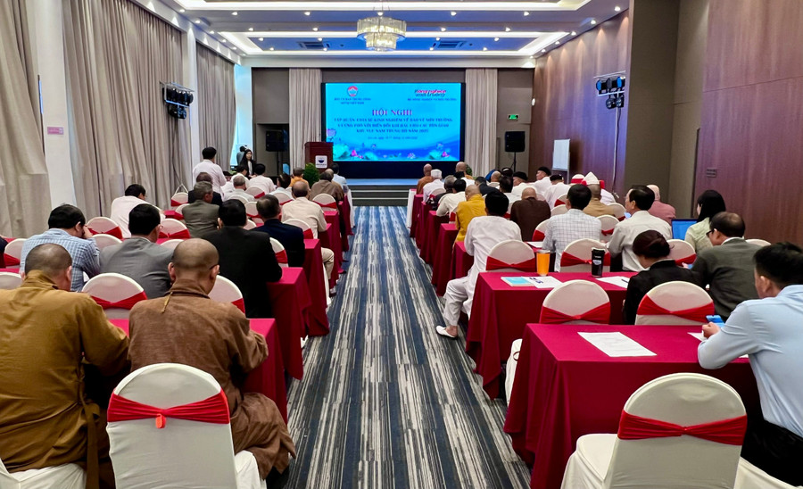 Quang cảnh hội nghị. Ảnh: D.L