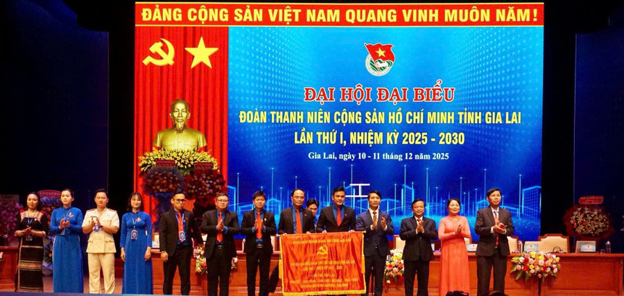 dai-hoi-tinh-doan-lan-i-8.jpg