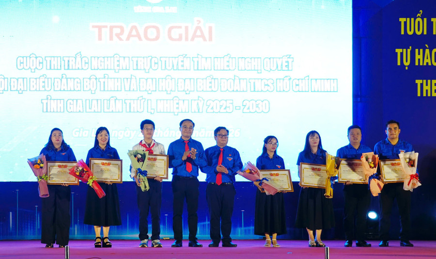 tinh-doan-gia-lai-to-chuc-le-ky-niem-95-nam-thanh-lap-doan-4.jpg