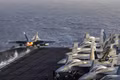 Tàu sân bay USS Abraham Lincoln được triển khai ở Trung Đông.