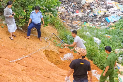 Gia Lai: Xử phạt hộ kinh doanh 8 triệu đồng, tiêu hủy 95 kg thịt gà không rõ nguồn gốc