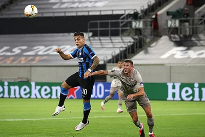 Video: Inter 5-0 Shakhtar: Đại tiệc 5 bàn không gỡ