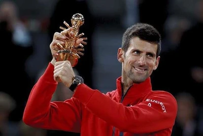 Vô địch Madrid Open, Djokovic cân bằng kỷ lục của Nadal