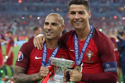 Quaresma xin sang Việt Nam đá V-League