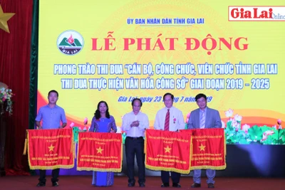 Phát động thi đua thực hiện văn hóa công sở giai đoạn 2019-2025