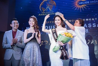 Phan Thị Mơ đại diện tham dự HH đại sứ du lịch thế giới 2018