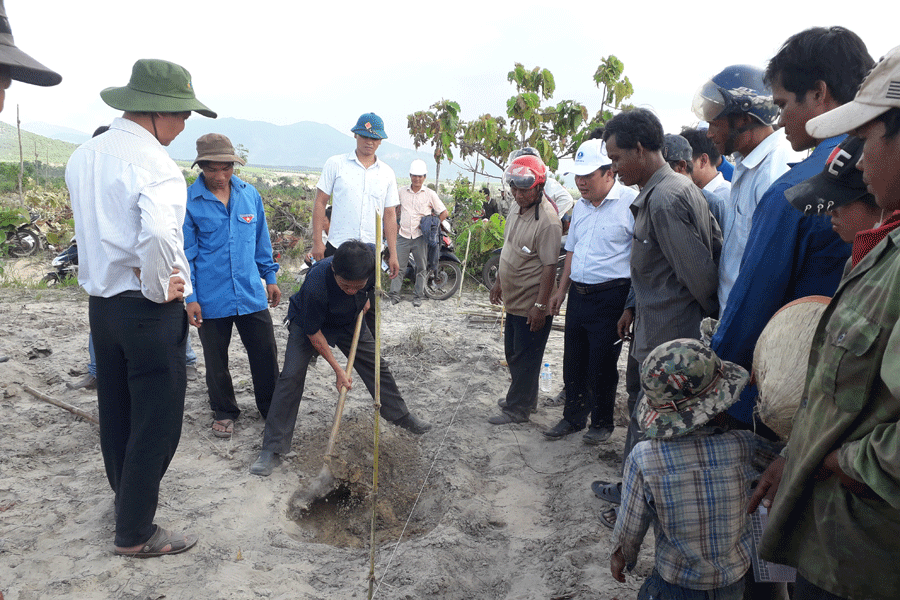 Chư Pưh: Ra quân sản xuất vụ mùa