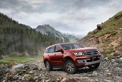 Ford Everest 2019 sẽ được trang bị động cơ Ranger Raptor