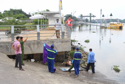 Phát hiện thi thể bảo vệ dân phố mất tích khi tắm sông