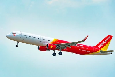 Vietjet đề xuất chuyến bay miễn phí đưa người Việt từ Ukraine về nước