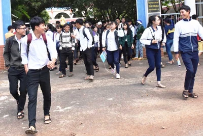 Gia Lai: Loại bỏ khói thuốc lá trong trường học