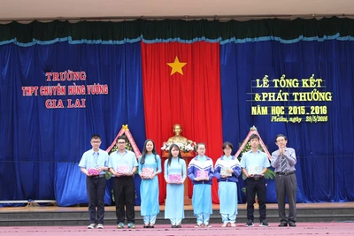 Kết thúc năm học 2015-2016: Nhiều trường đạt kết quả cao