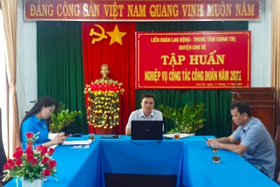 Chư Sê: Tập huấn nghiệp vụ công tác Công đoàn