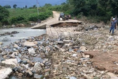 Đak Lak: Di dời dân ra khỏi vùng nguy hiểm