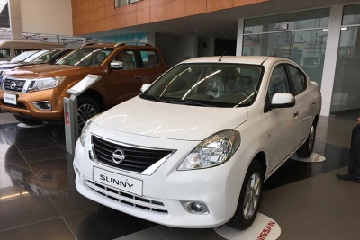 Ô tô Nissan giảm còn hơn 400 triệu, sedan hạng nhỏ rẻ nhất