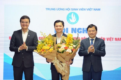 Anh Nguyễn Minh Triết được bầu giữ chức Chủ tịch T.Ư Hội Sinh viên Việt Nam