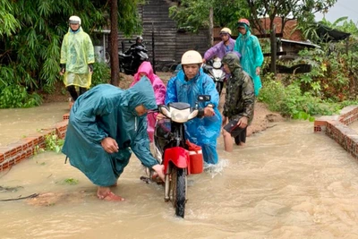 Khẩn trương khắc phục hậu quả mưa lũ