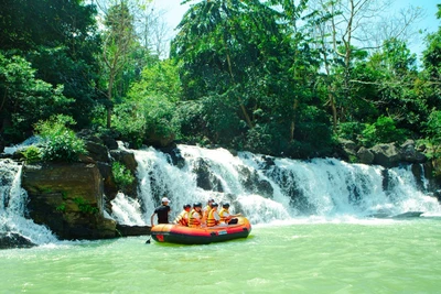 Khám phá vùng đất bí ẩn mà hùng vĩ Buôn Ma Thuột