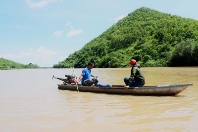 Những dòng sông tự kể: Một huyền thoại chết dần