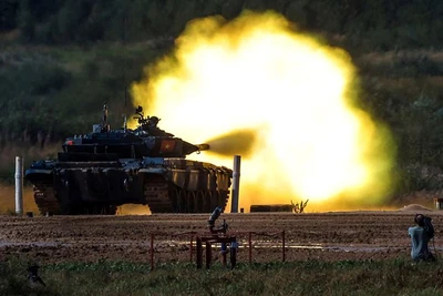 Army Games 2022: Đội xe tăng Việt Nam thi đấu ấn tượng