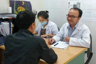 Gia Lai: Triển khai Tháng cao điểm dự phòng lây truyền HIV từ mẹ sang con