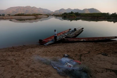 Lo cho an ninh lương thực hạ lưu Mekong