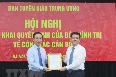 Ông Nguyễn Hồng Diên giữ chức vụ Phó Trưởng Ban Tuyên giáo TW