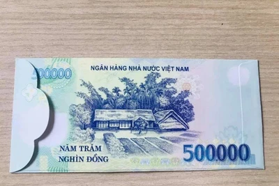 Bao lì xì bằng 'tiền 500 ngàn đồng' gây sốt thị trường Tết