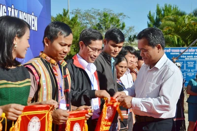 Tổng khai mạc các hoạt động tại Festival Văn hóa Cồng chiêng Tây Nguyên