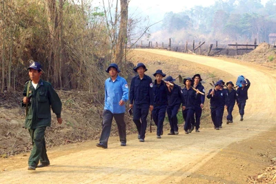 Chung một dòng sông - Kỳ 3: Băng rừng tìm đồng đội