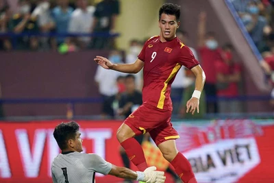 Highlights SEA Games U.23 Việt Nam 1-0 U.23 Malaysia: Tiến Linh tỏa sáng trong hiệp phụ