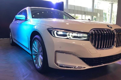 BMW 740Li 2020 có giá 5,6 tỉ đồng tại Việt Nam