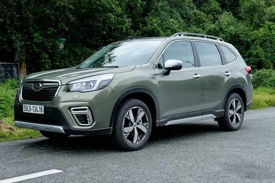 Subaru Forester giảm giá sâu 'đe dọa' Honda CR-V