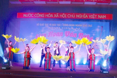 Gia Lai: Khai mạc Liên hoan văn nghệ ngành giáo dục và đào tạo