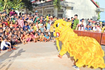 Trung thu cho trẻ em nghèo