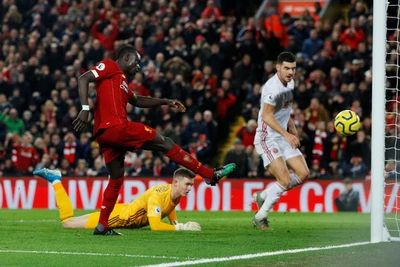 Thắng nhẹ nhàng Sheffield, Liverpool vững chắc ngôi đầu Premier League