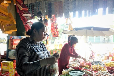 Đăk Lăk: Giá lợn hơi giảm 10.000 đồng/kg, hàng mùa tết vẫn ế ẩm