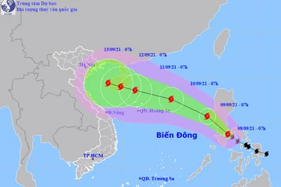 Bão Conson khả năng mạnh cấp 9-10 khi vào Biển Đông