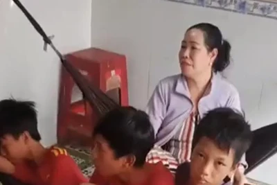 3 nam sinh đạp xe 5 ngày đêm từ Cà Mau lên Sài Gòn tìm cha mẹ vì nhớ