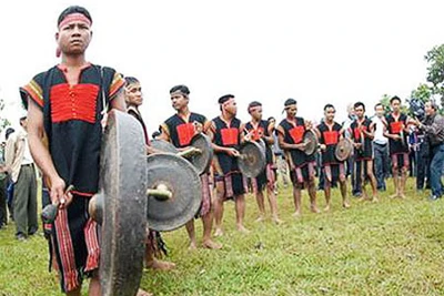 NSND Lê Tiến Thọ đạo diễn festival cồng chiêng quốc tế Gia Lai