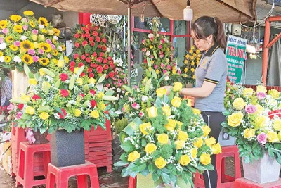 Thị trường quà tặng Valentine tại Pleiku: Thưa vắng khách mua